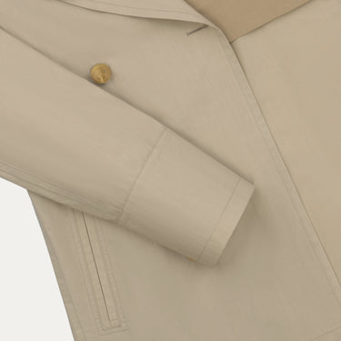 Detail of sleeve and front buttons on Sealup Amalfi Peacoat in Beige. Refined craftsmanship and premium finish for mid-season outerwear.