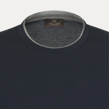 Camiseta de algodón en color azul con rayas grises