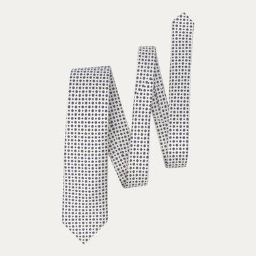 Corbata de seda con estampado de flores azules en color blanco