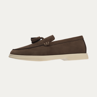 Mocasines de ante con borlas en color topo