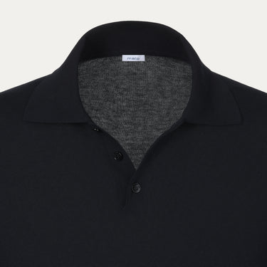 Close-up of Malo Polo Shirt collar and buttons, highlighting fine cotton texture and refined craftsmanship from SARTALE.