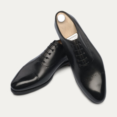 "Vittorio Nero" Oxford Shoes with the hand-sewn reverse stitch in Black