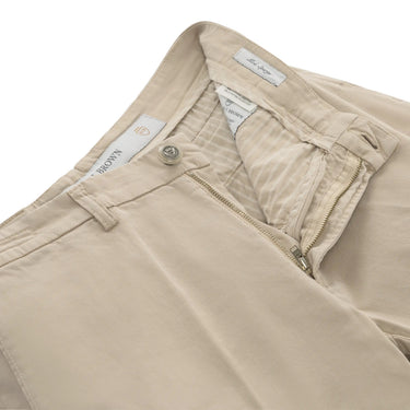 Richard J. Brown Stretch - Cotton Bermuda Shorts in Beige - SARTALE