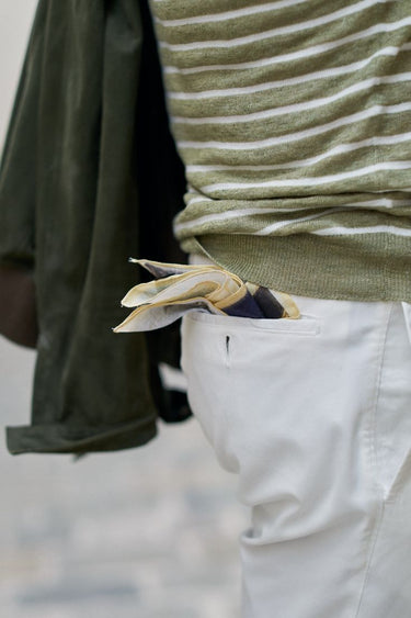 Mastering Texture Layering: Cashmere, Linen, and Merino in Modern Menswear