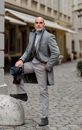 Layering Knitwear Under Coats: A Modern Menswear Guide