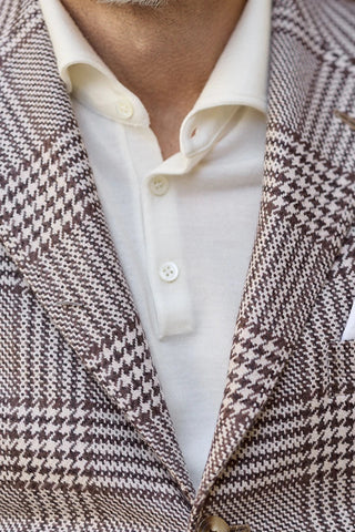 The Art of the Spring Suit: Why Kiton Fabric Choice is Everything