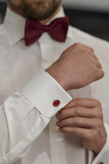 The Secret to Effortless Spring Style: Layering a Shirt Under a Light Jacket