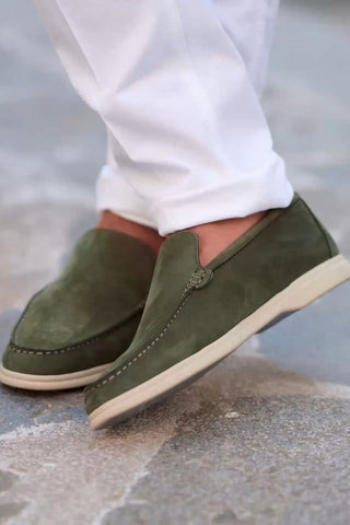 How to Nail the Ideal Trouser Hem for Loafers