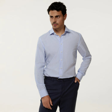 Camisa de algodón a rayas en azul claro y blanco