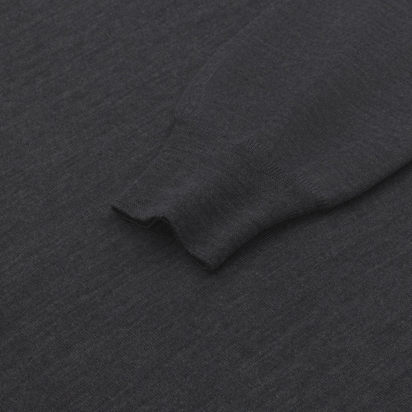 Crew-Neck Wool Pullover in Dark Grey Melange