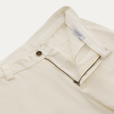 Stretch-Cotton Short Pants in White