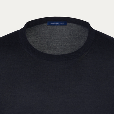 Crew Neck Cashmere Sweater in Navy