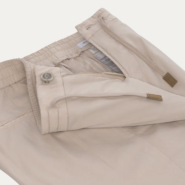 Hose aus Baumwoll-Seiden-Mix in Beige