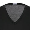 Baumwoll-T-Shirt mit V-Ausschnitt in Schwarz