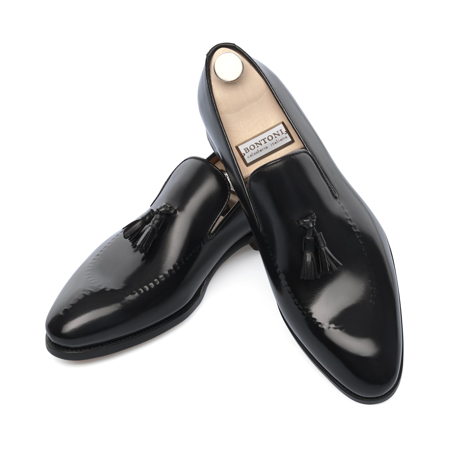 "Magnifico Reverse" Loafer with Tassels in Black