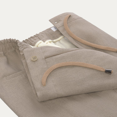 Tailored flat-front Linen Trousers in Light Taupe. Exclusively made for Sartale