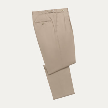 Tailored flat-front Cotton Trousers in Beige. Exclusively made for Sartale