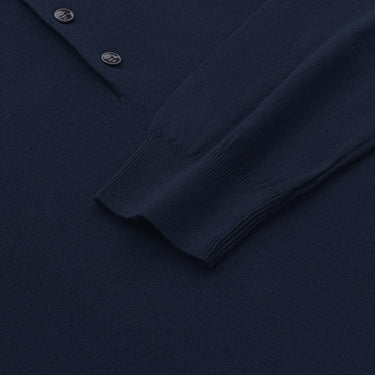 Detailed view of sleeve and cuff on Malo Virgin Wool Sweater Polo Shirt in navy blue, emphasizing knit quality and elegant finish for Spring/Summer 25.