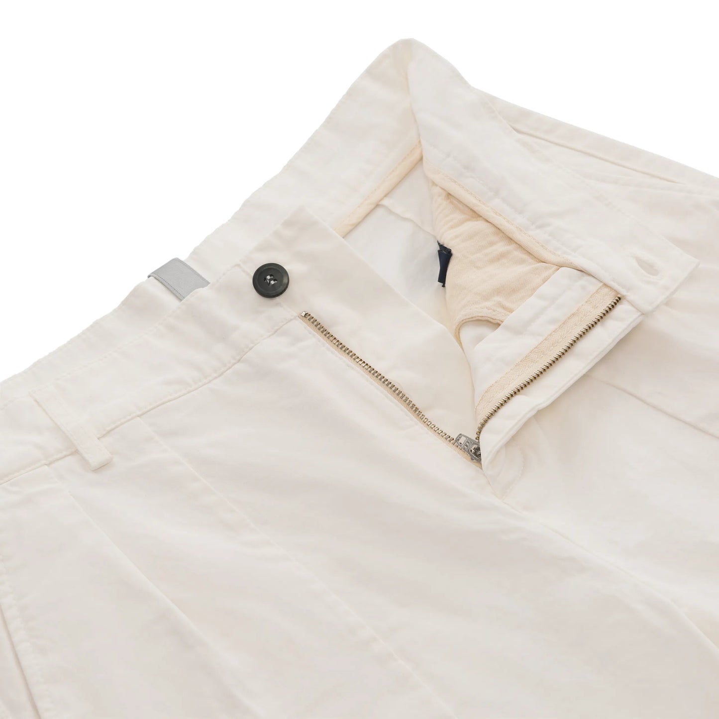 Sease Short Easy Cotton Short Pants in Off White - SARTALE