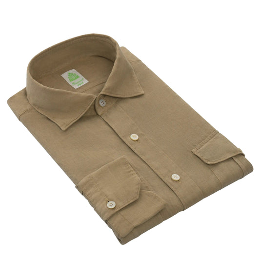 Finamore Linen Shirt in Camel Beige with Cutaway Collar - SARTALE