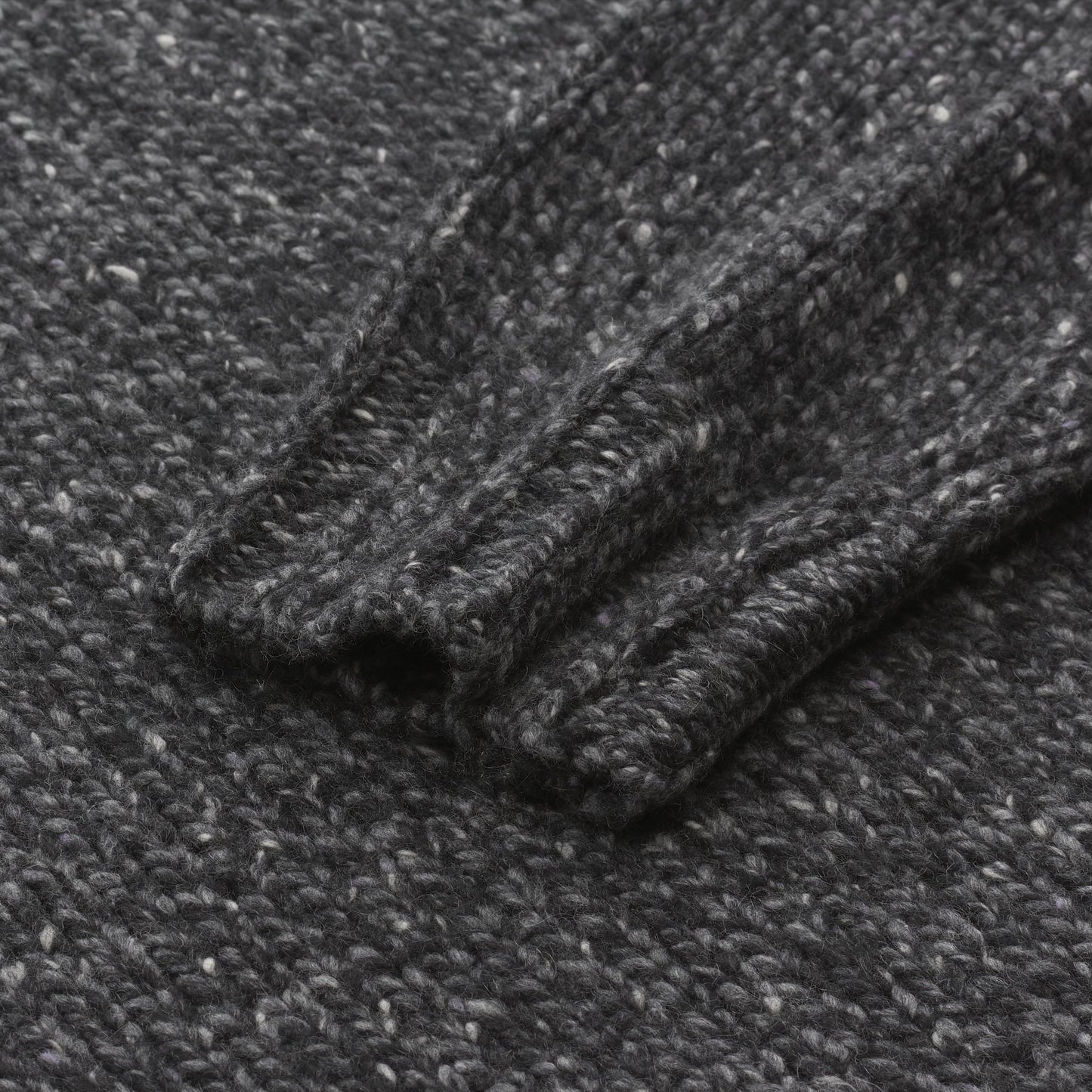 Ralph Lauren Cashmere Crew-Neck Sweater in Charcoal - SARTALE